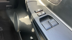 Toyota Yaris 1.33 VVT-i Icon 5dr Petrol Hatchback